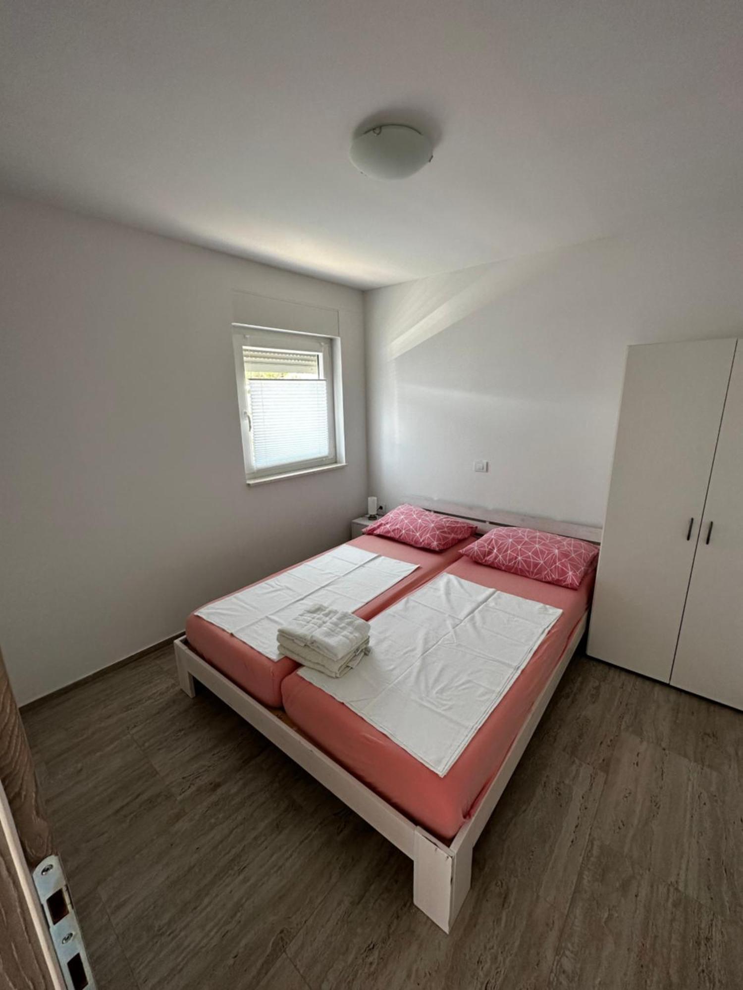 Apartmani Tamaris Murter Ngoại thất bức ảnh